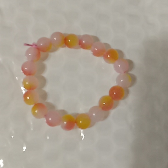 Peaches - Picture 3 of 4